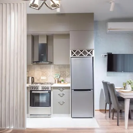 Gg Home - Cozy 2-Bedroom Apartment On Pekini Avenue Tbilisi Exterior photo