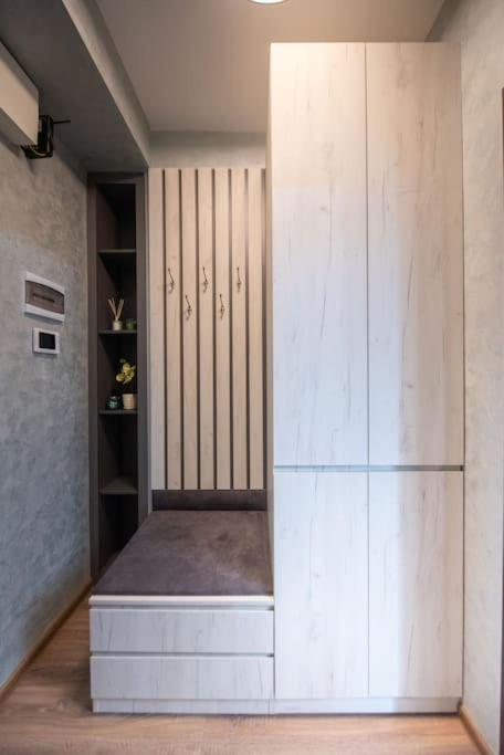 Gg - Cozy 2-bedroom On Pekini Avenue Apartment *